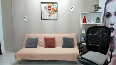 CassieJonas online show from 11.10.25