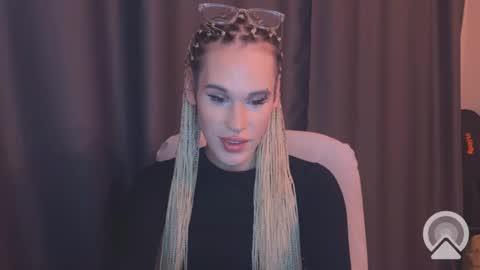 Snapshot of cassiemich chatting on 12.04.24 Cassie online show from 12.04.24