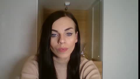 Cassie online show from 12.04.25