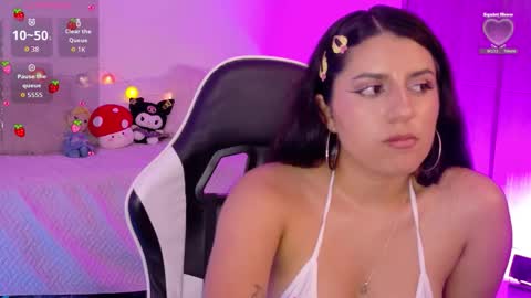 Paula  online show from 09.18.25