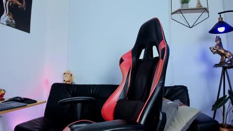 Matheo Brown online show from 02.26.25