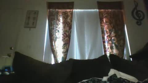 Snapshot of casualfrank chatting on 01.15.25 CasualFun online show from 01.15.25