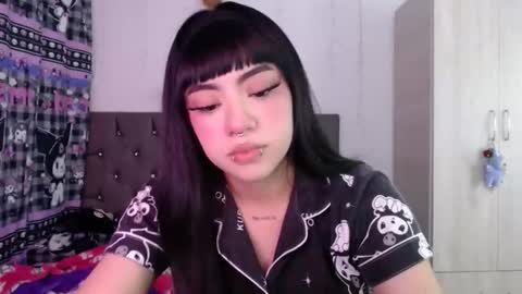 Mila online show from 04.28.26