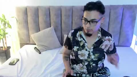 gina and nico online show from 09.23.25