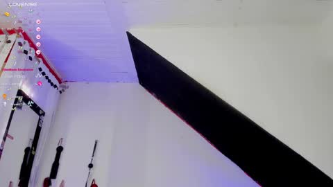 Cata green model independient online show from 03.12.25