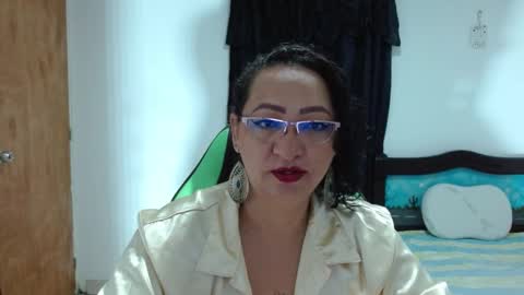 Snapshot of cataleya_ardiente1 chatting on 12.12.24 isabel online show from 12.12.24
