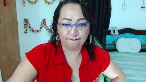 Snapshot of cataleya_ardiente1 chatting on 01.07.25 isabel online show from 01.07.25