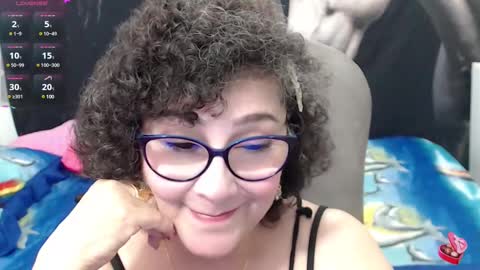 Snapshot of cataleya_mom_ chatting on 02.18.25 cataleya  online show from 02.18.25