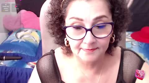 Snapshot of cataleya_mom_ chatting on 02.19.25 cataleya  online show from 02.19.25