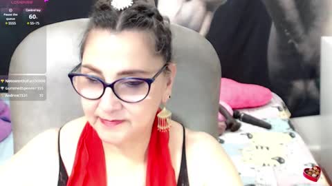 Snapshot of cataleya_mom_ chatting on 03.05.25 cataleya  online show from 03.05.25