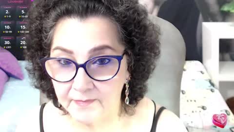 Snapshot of cataleya_mom_ chatting on 03.06.25 cataleya  online show from 03.06.25