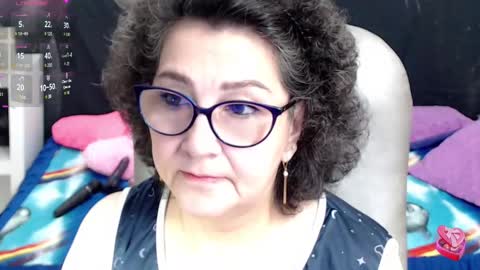 Snapshot of cataleya_mom_ chatting on 03.11.25 cataleya  online show from 03.11.25