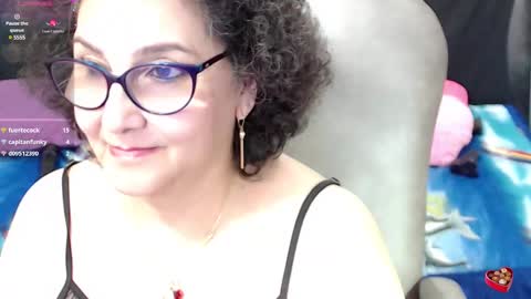 Snapshot of cataleya_mom_ chatting on 03.12.25 cataleya  online show from 03.12.25