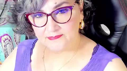Snapshot of cataleya_mom_ chatting on 09.13.25 cataleya  online show from 09.13.25