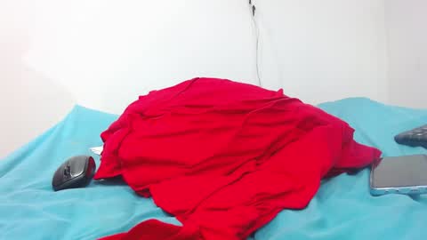 cataleyalove_ady online show from 12.20.24