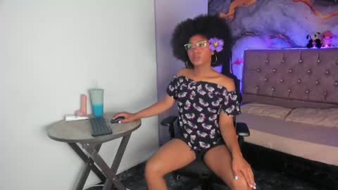 Snapshot of cataleyamoon_ chatting on 04.21.26 cataleyamoon_ online show from 04.21.26