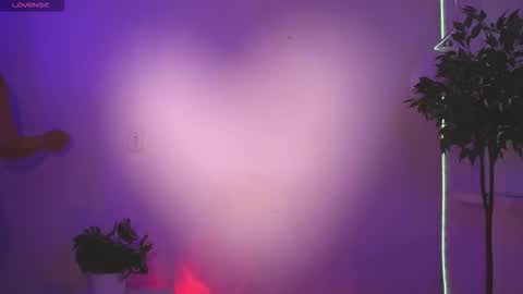 Snapshot of catalina__lovers chatting on 02.13.26 Catalina lovers online show from 02.13.26