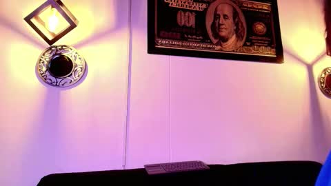 Catalina online show from 11.10.25