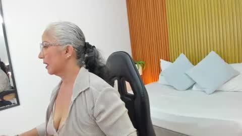 Snapshot of catalina_villan chatting on 08.05.26 C A T A L I N A online show from 08.05.26