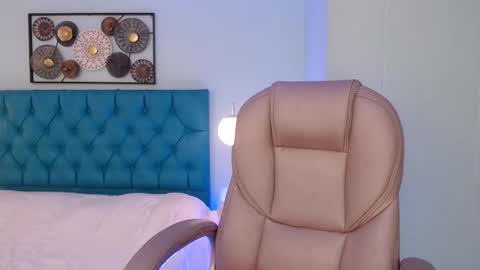 Snapshot of catalinaa_01 chatting on 01.12.26 Catalina online show from 01.12.26