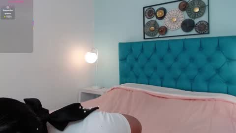 Catalina online show from 02.04.26