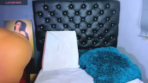 Snapshot of catalinamuss_ chatting on 06.25.26 Catalina online show from 06.25.26