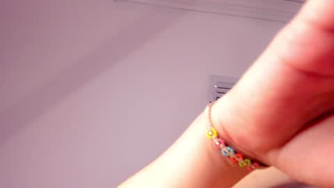 CatalinnaThompson online show from 12.01.24