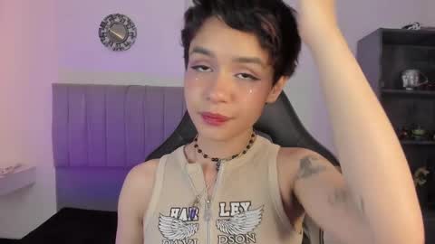 Cat  online show from 02.20.25