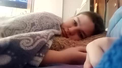 Snapshot of catchymary chatting on 03.10.25 catchymary online show from 03.10.25