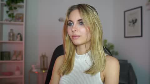 catecrago  online show from 02.18.25