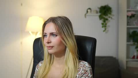 catecrago  online show from 10.02.25