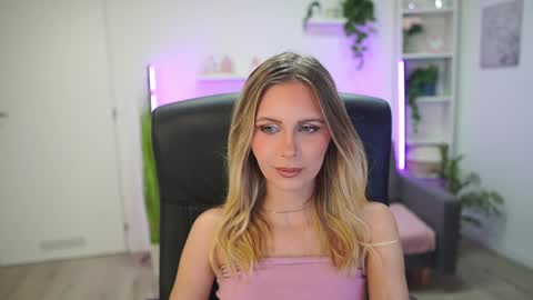 catecrago  online show from 02.17.26