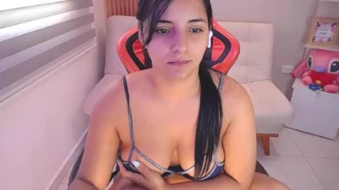 Snapshot of cathaleyasex chatting on 04.24.26 CathaleyaSex online show from 04.24.26