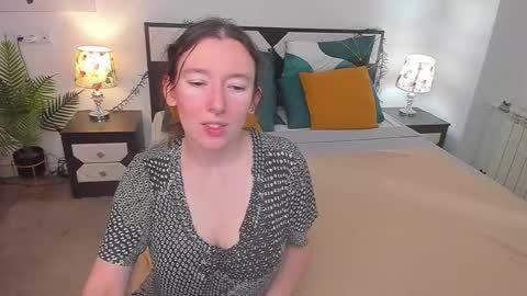 Catrin online show from 09.25.25