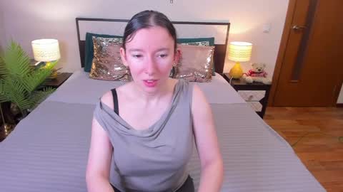 Snapshot of catherinewalls chatting on 05.01.26 Catrin online show from 05.01.26