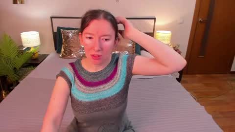 Snapshot of catherinewalls chatting on 05.15.26 Catrin online show from 05.15.26