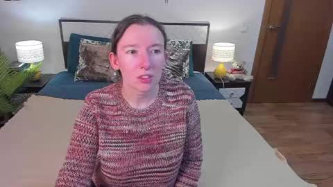 Snapshot of catherinewalls chatting on 05.29.26 Catrin online show from 05.29.26