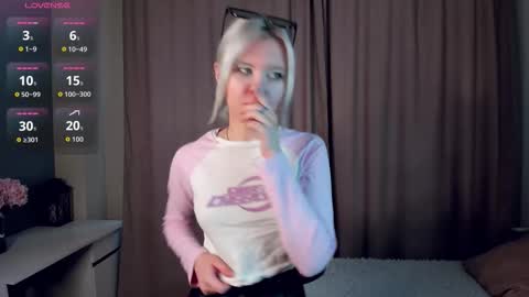 Mia online show from 03.09.26