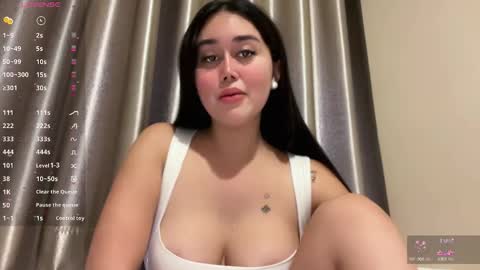 Snapshot of cathleya_ chatting on 09.22.25 Cathy online show from 09.22.25