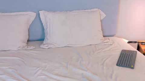 CATH  online show from 11.09.25