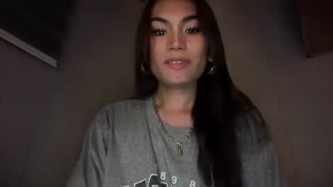 Snapshot of cathy_sanches chatting on 07.31.26 cathy online show from 07.31.26