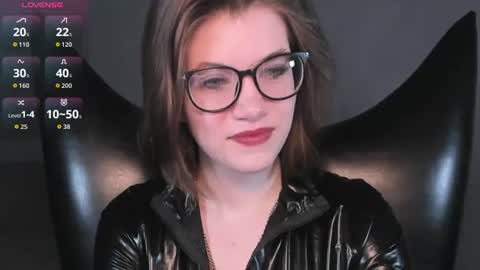Snapshot of cathybarnes chatting on 06.10.26 cathybarnes online show from 06.10.26