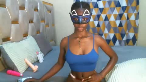 Snapshot of cathybea22 chatting on 04.12.26 Cathy online show from 04.12.26