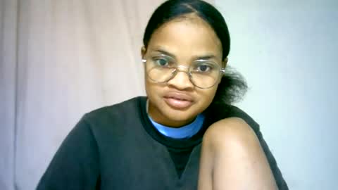 Snapshot of cathyxlisa chatting on 06.19.26 CathyXLisa online show from 06.19.26