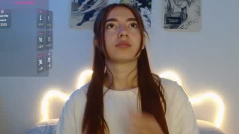 Snapshot of catiegirl chatting on 07.25.26 catiegirl online show from 07.25.26