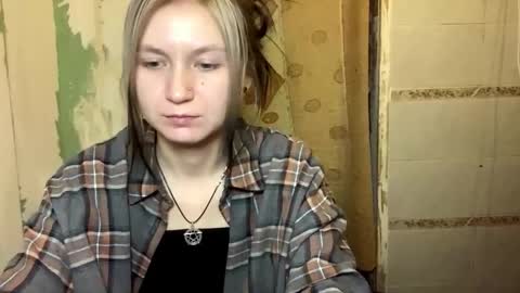 Lola online show from 11.04.25