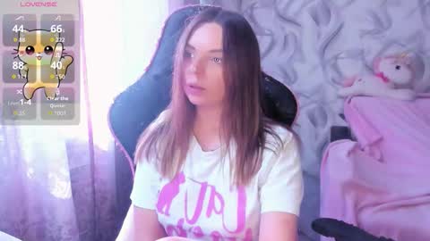 Snapshot of catisyfury chatting on 10.04.25 .  .  online show from 10.04.25