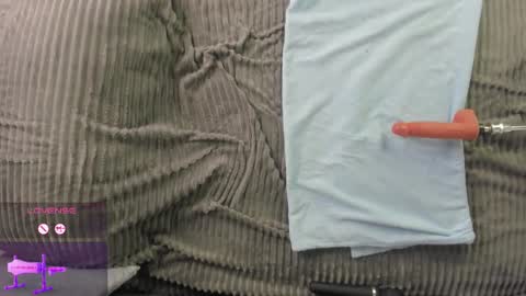 Snapshot of catleya_1 chatting on 12.15.24 Juliana online show from 12.15.24