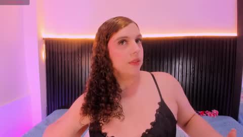Catleya  Noire online show from 04.20.26