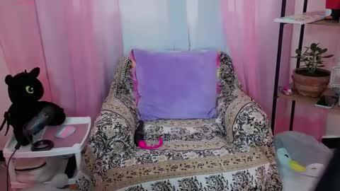 Snapshot of catrina_rich chatting on 02.01.26 catrina online show from 02.01.26